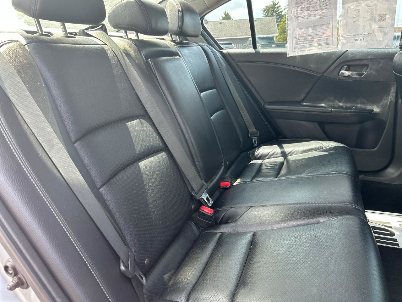 Used 2016 Honda Accord Touring image 27