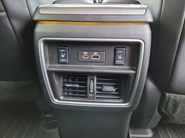 Used 2021 Nissan Murano SL w/ SL Moonroof Package FWD image 17