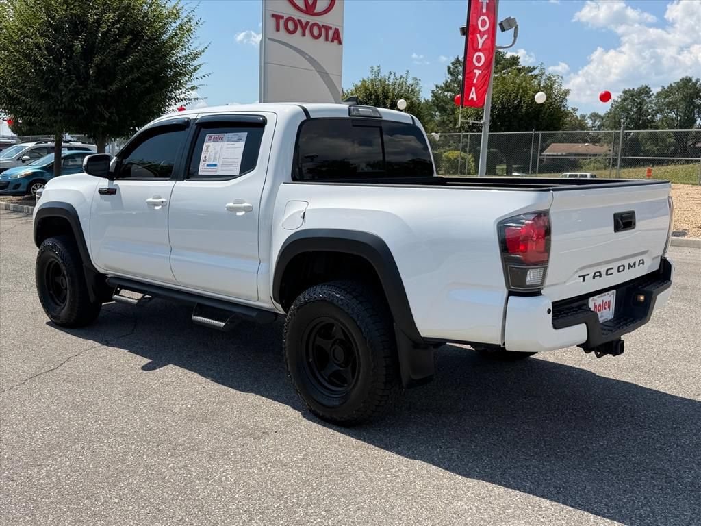 Used 2019 Toyota Tacoma TRD Pro AWD/4WD image 7