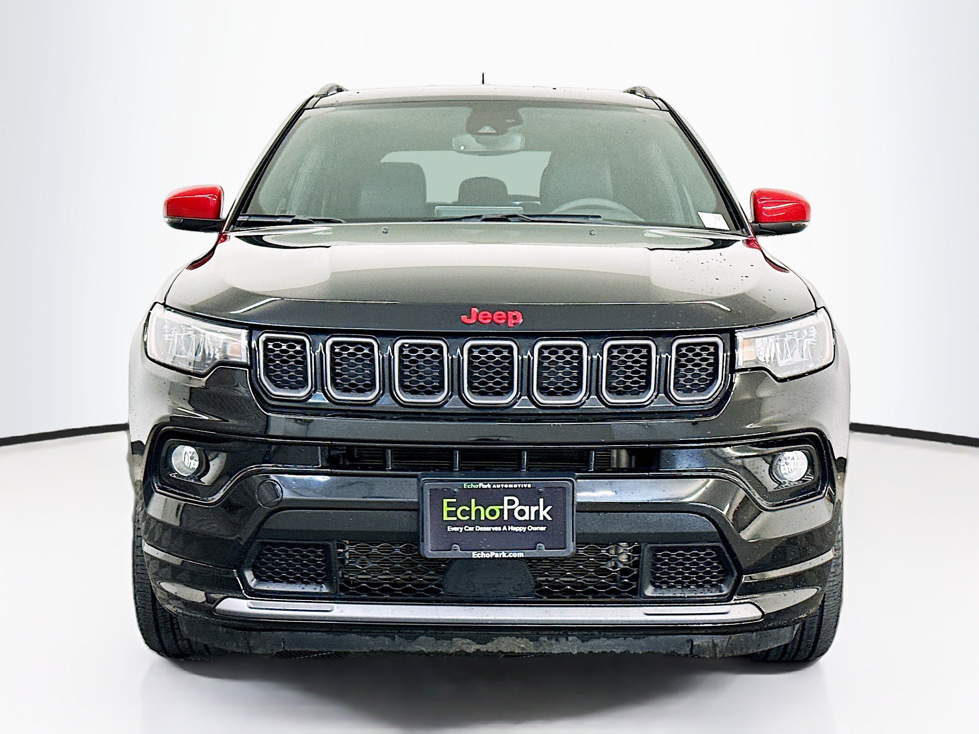 Used 2023 Jeep Compass Limited image 2