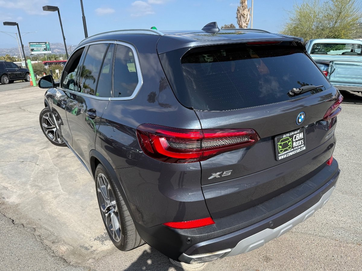 Used 2022 BMW X5 xDrive45e w/ Climate Comfort Package AWD/4WD image 6