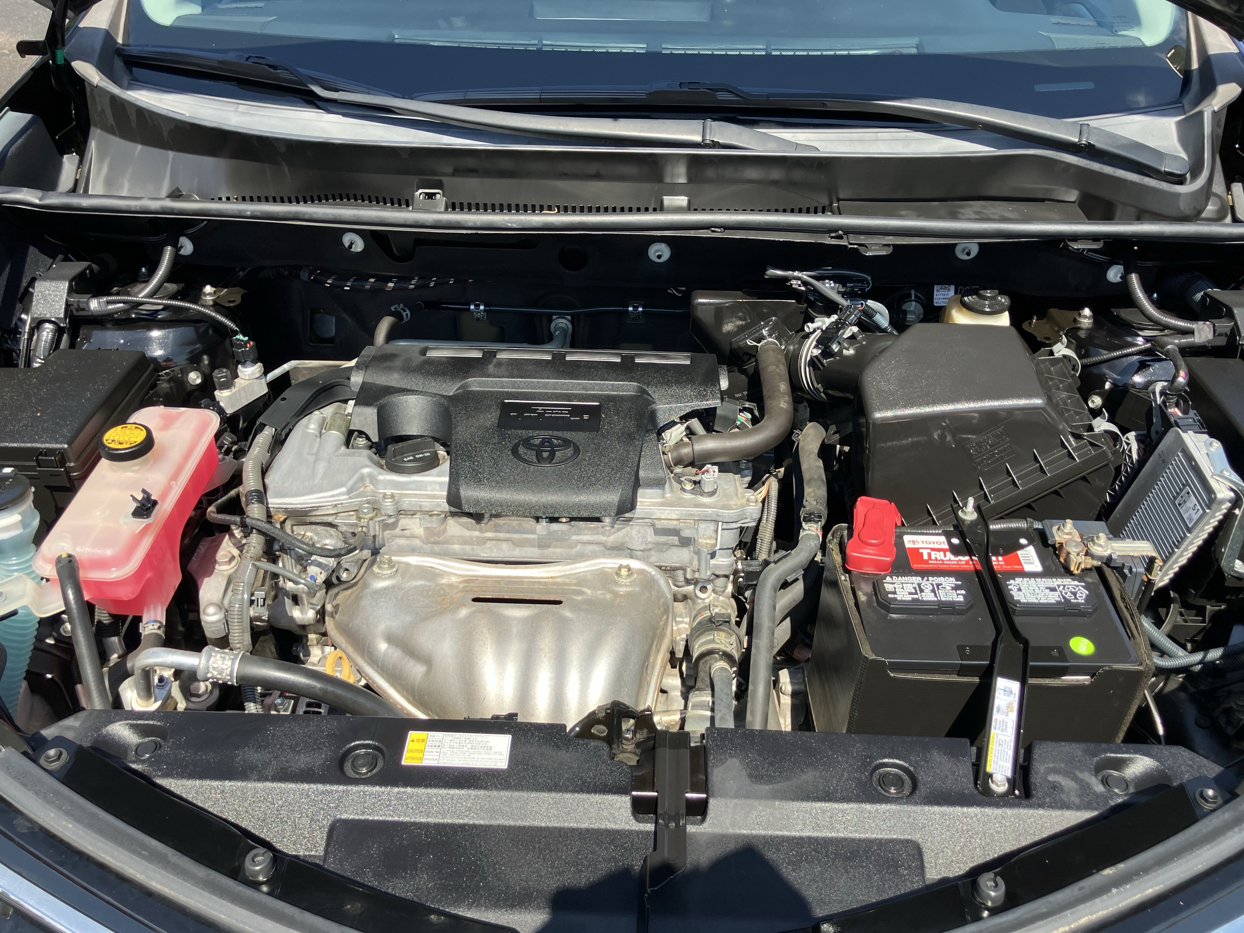 Used 2016 Toyota RAV4 XLE FWD image 36