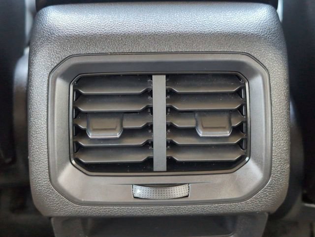Used 2022 Volkswagen Tiguan SE FWD image 20