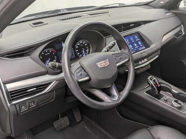 Certified 2021 Cadillac XT4 Premium Luxury w/ Cold Weather Package FWD image 9