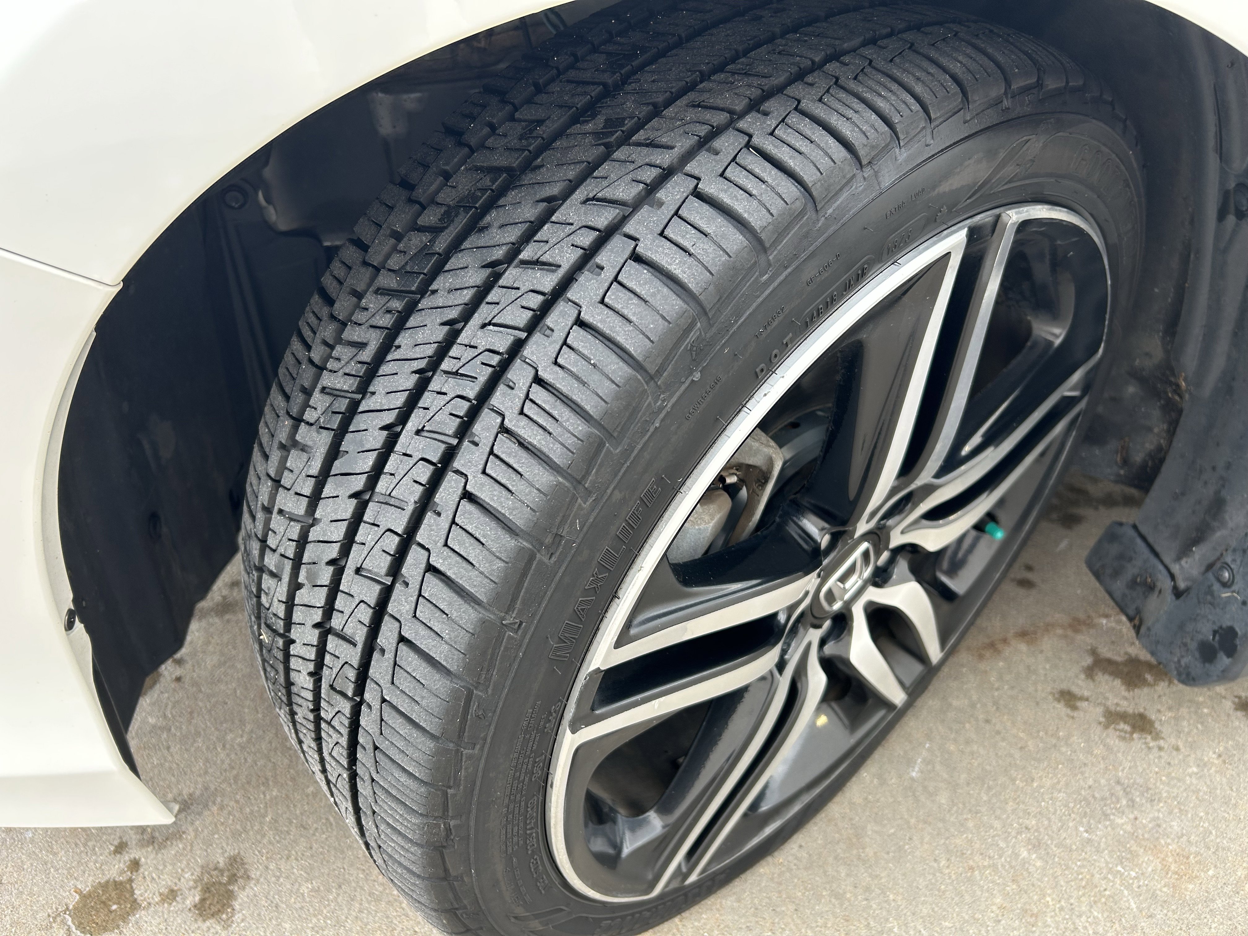 Used 2016 Honda Accord Touring image 18