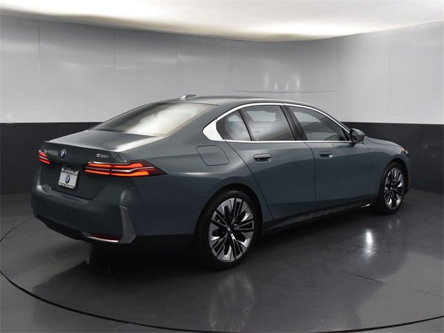 New 2024 BMW 530i w/ Premium Package image 11