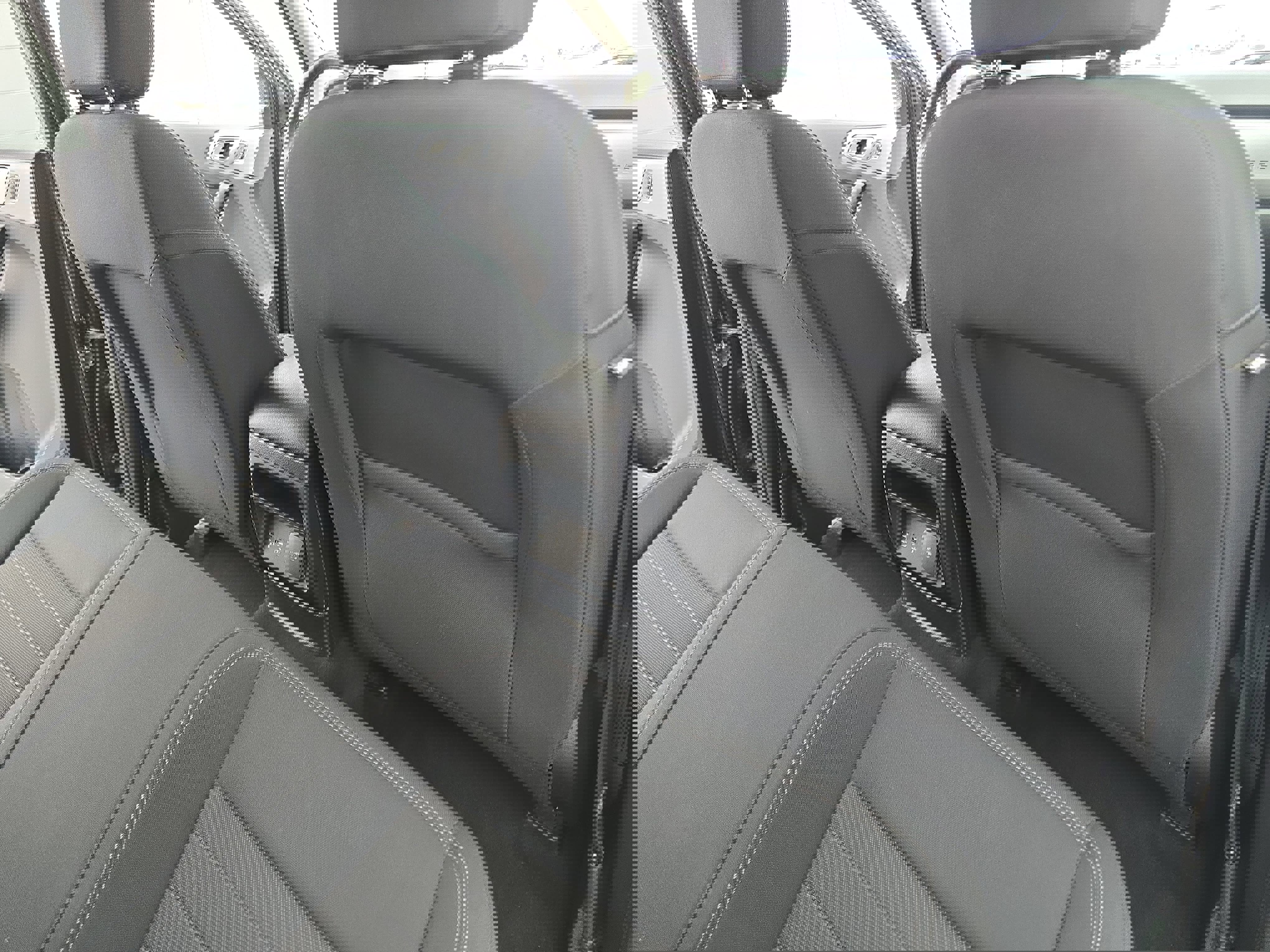 Used 2019 Ford Ranger XLT w/ Equipment Group 301A Mid image 11