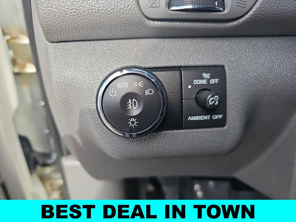 Used 2015 Chevrolet Traverse LTZ image 31