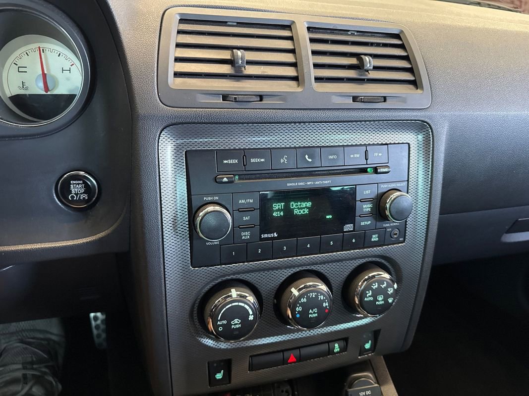 Used 2014 Dodge Challenger R/T Plus RWD image 35