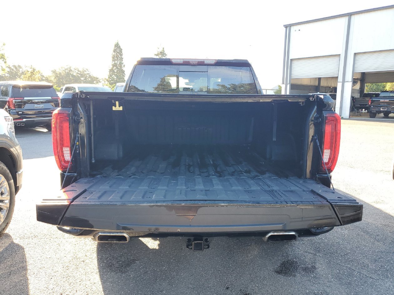 Used 2021 GMC Sierra 1500 AT4 w/ AT4 Premium Package AWD/4WD image 9