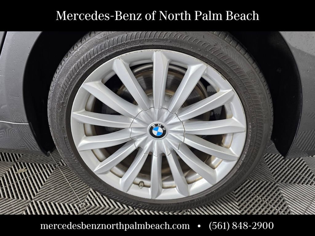 Used 2017 BMW 740i xDrive image 15