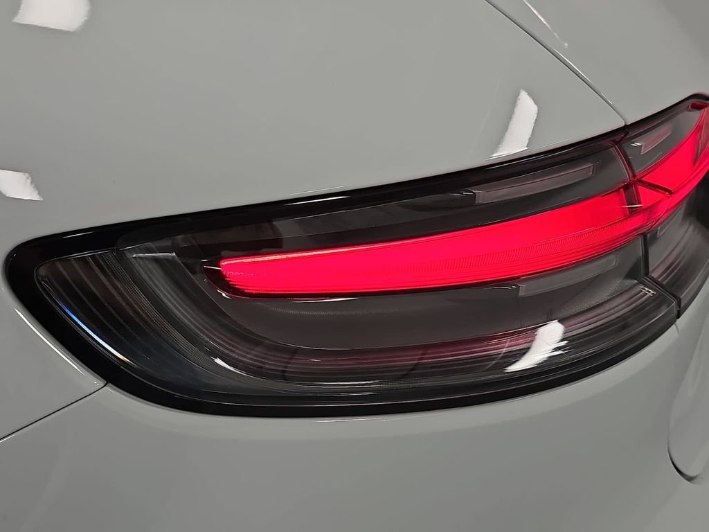 New 2026 Porsche Macan AWD/4WD image 30