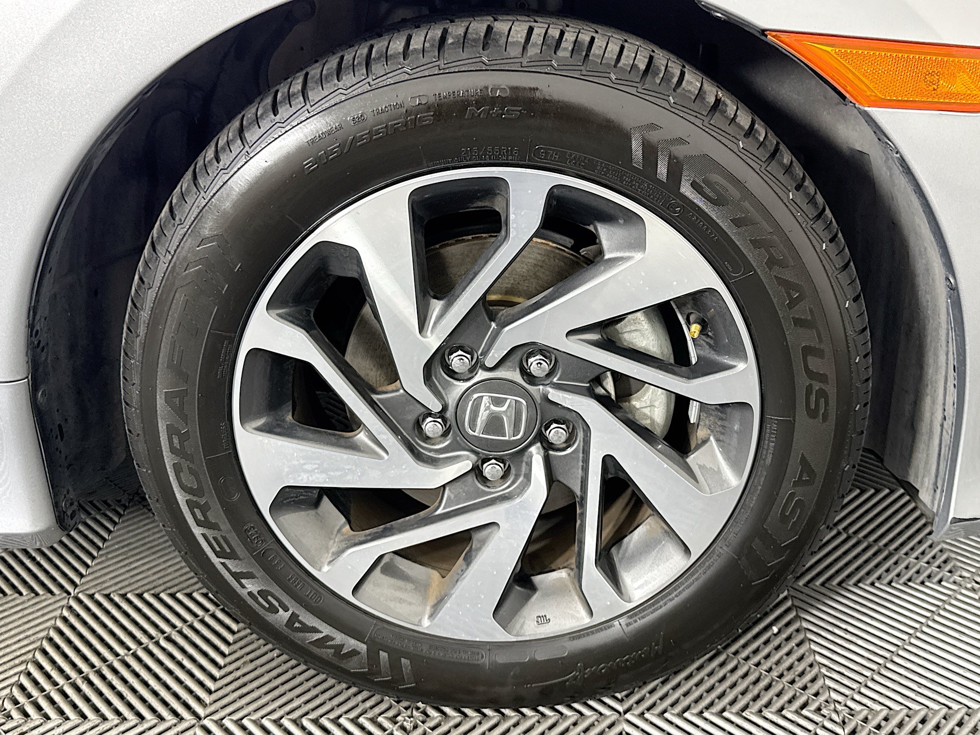 Used 2018 Honda Civic EX image 31