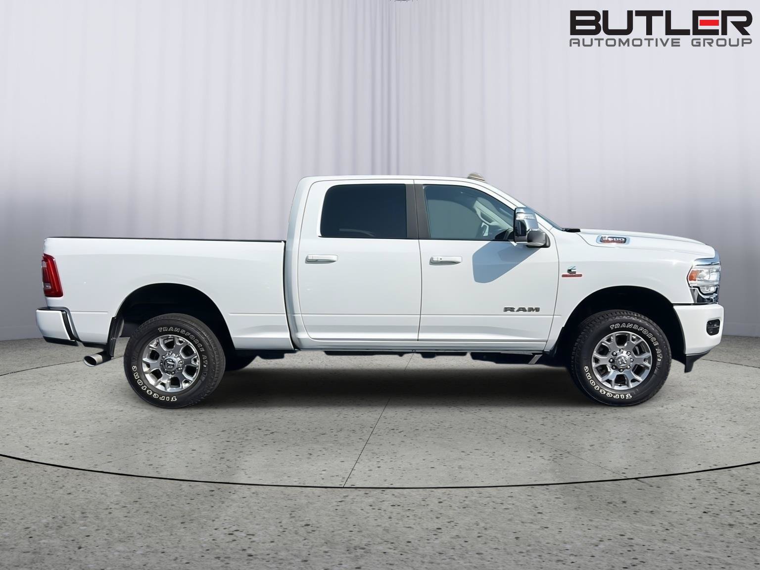 Used 2024 RAM 2500 Laramie AWD/4WD image 5