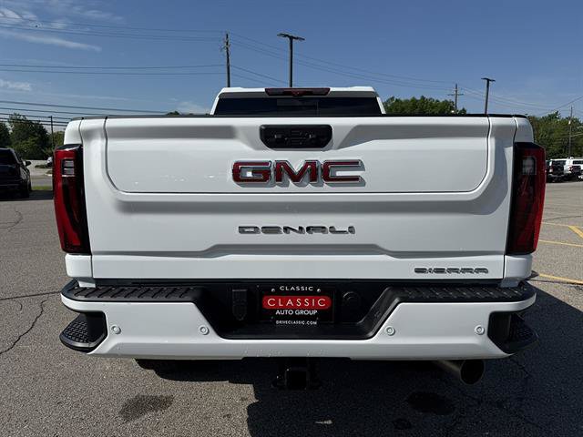 New 2026 GMC Sierra 3500 Denali w/ Denali Reserve Package AWD/4WD image 5