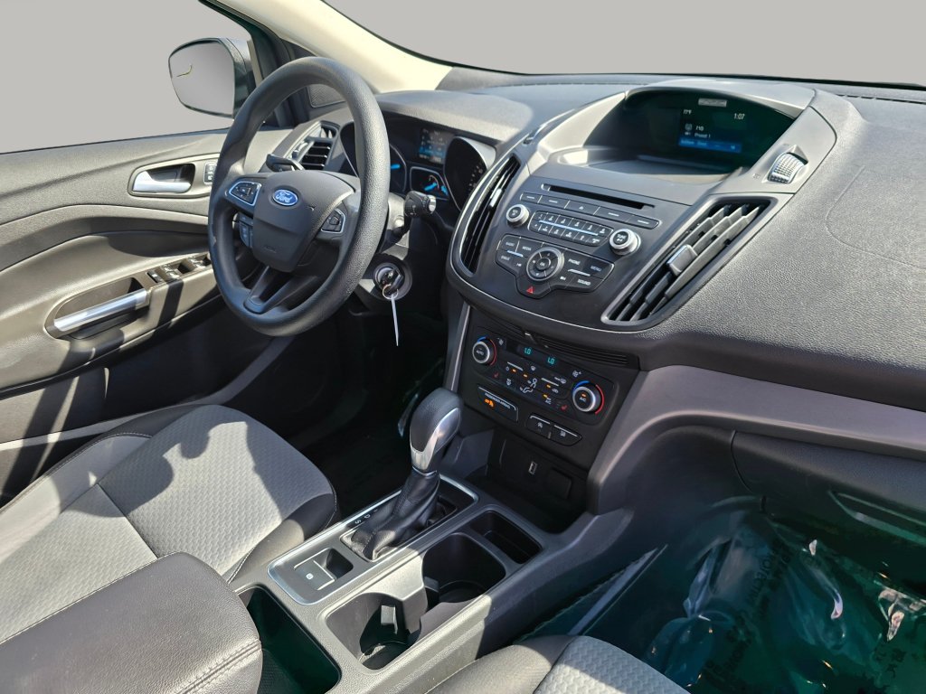Used 2018 Ford Escape SE FWD image 29