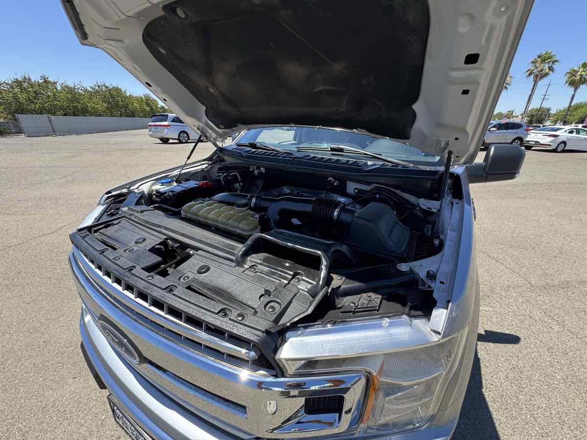 Used 2020 Ford F150 XLT w/ Equipment Group 302A Luxury AWD/4WD image 40