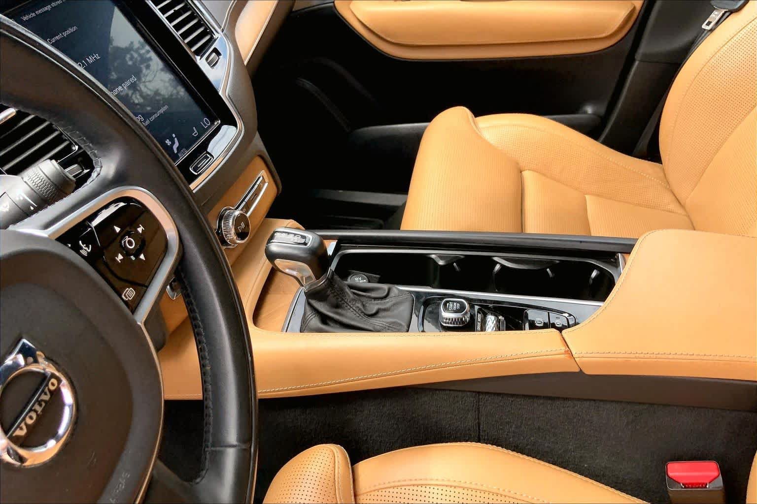 Used 2019 Volvo XC90 T6 Inscription w/ Advanced Package AWD/4WD image 17
