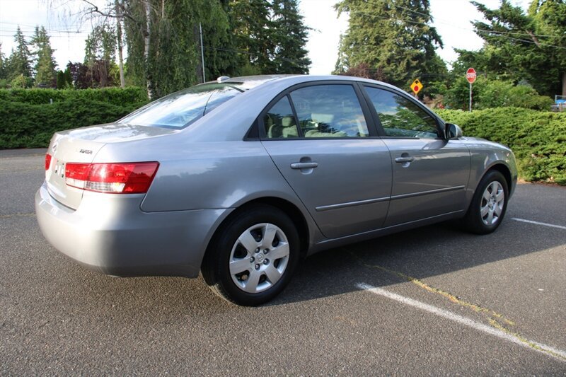 Used 2007 Hyundai Sonata GLS FWD image 3