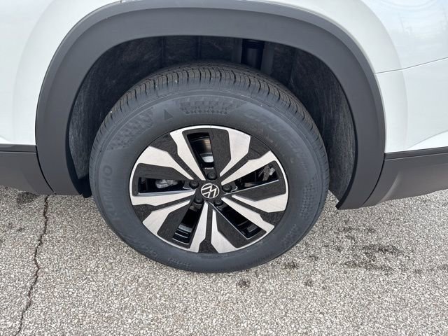 New 2026 Volkswagen Atlas SE image 16