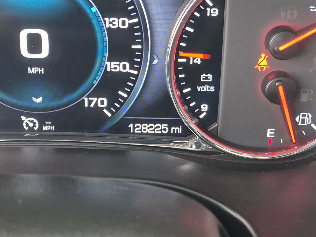 Used 2017 GMC Acadia Denali FWD image 15