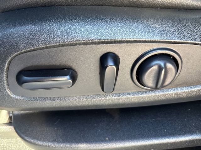 Used 2020 Chevrolet Traverse Premier image 16