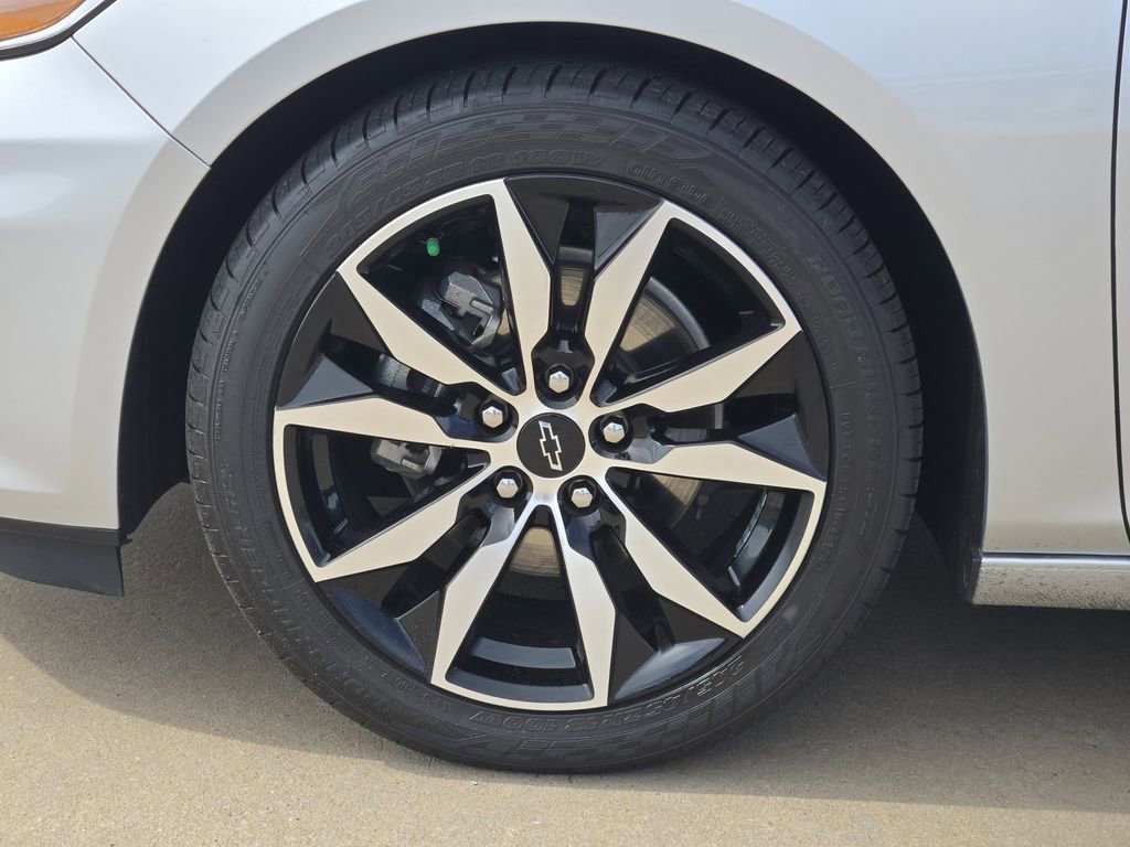 Used 2021 Chevrolet Malibu RS FWD image 27