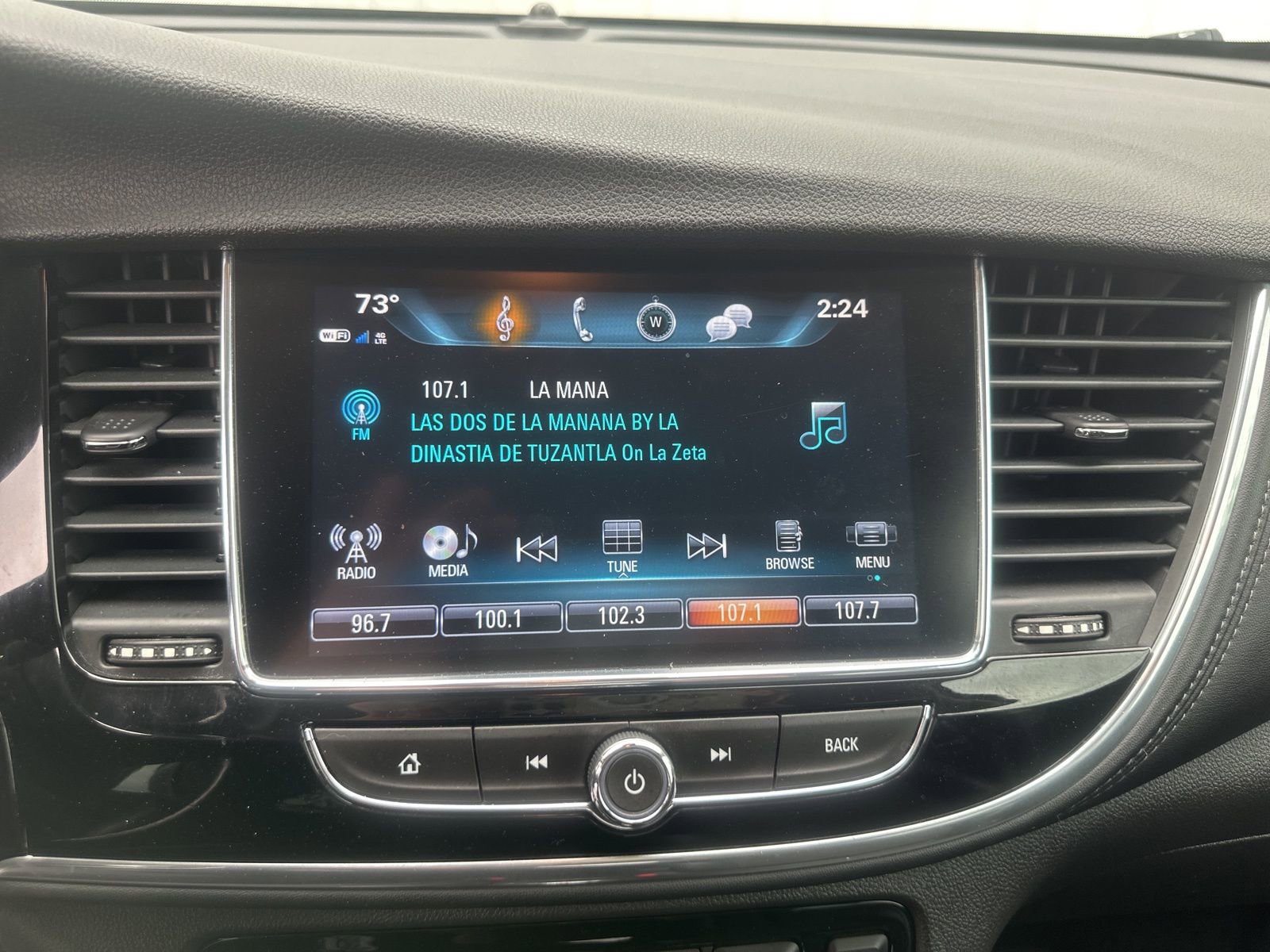 Used 2020 Buick Encore Preferred FWD image 22