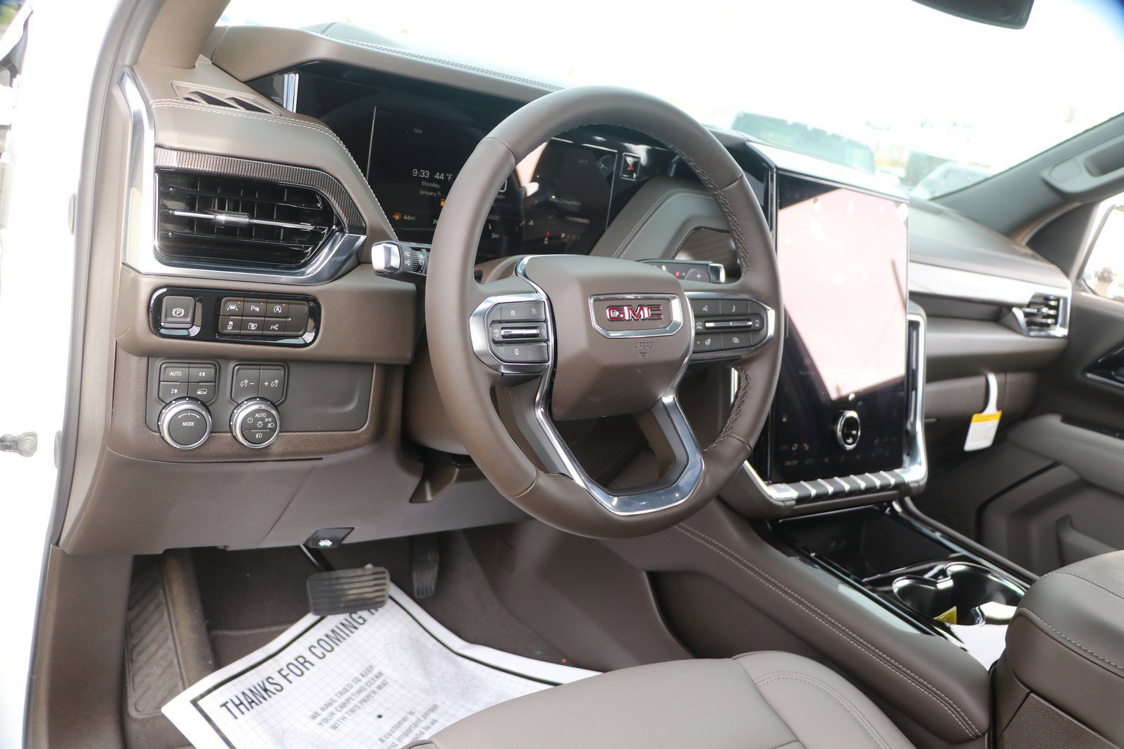 New 2026 GMC Yukon XL Elevation image 15