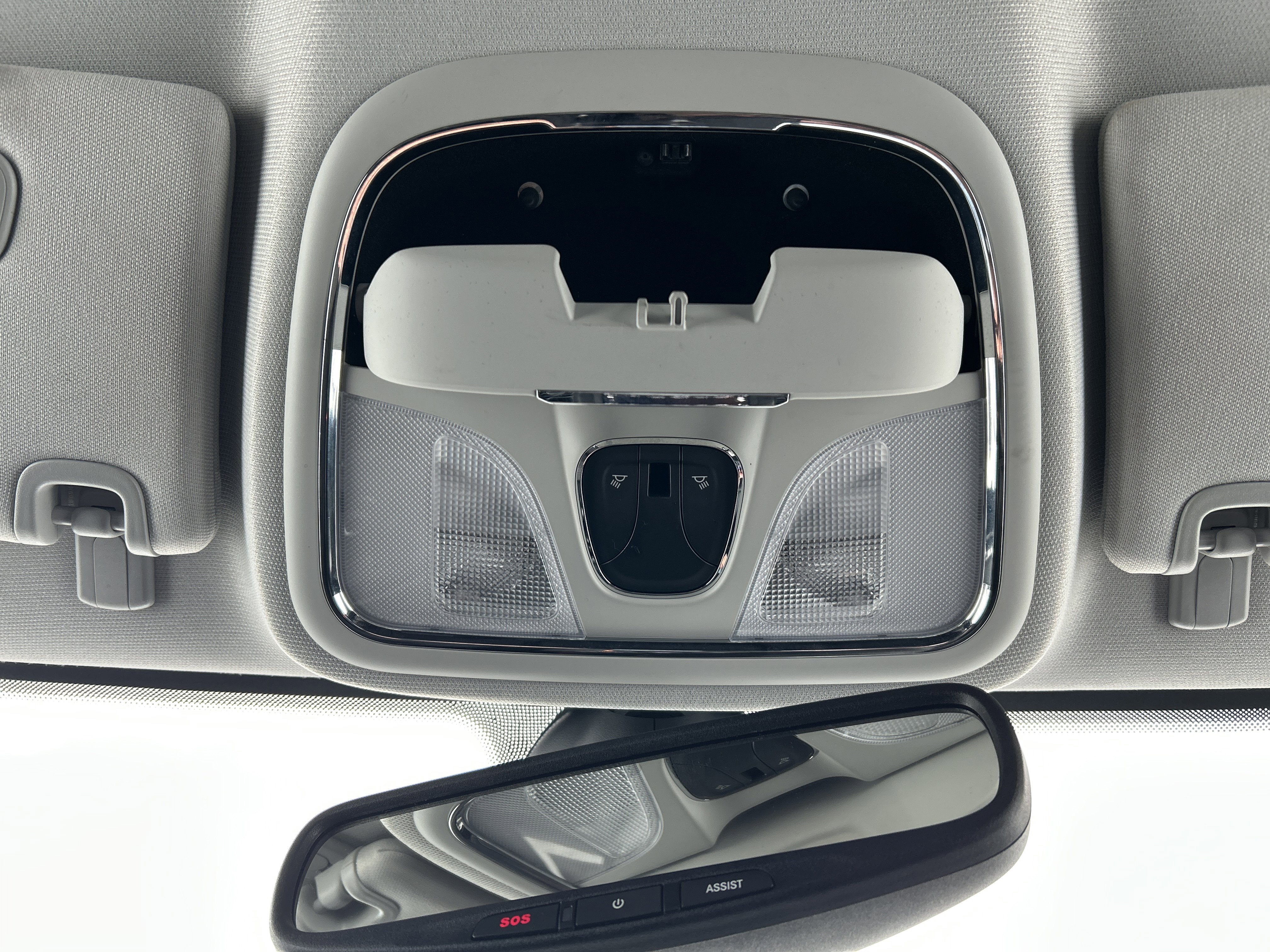 Used 2020 Jeep Cherokee Trailhawk w/ Comfort & Convenience Group image 22