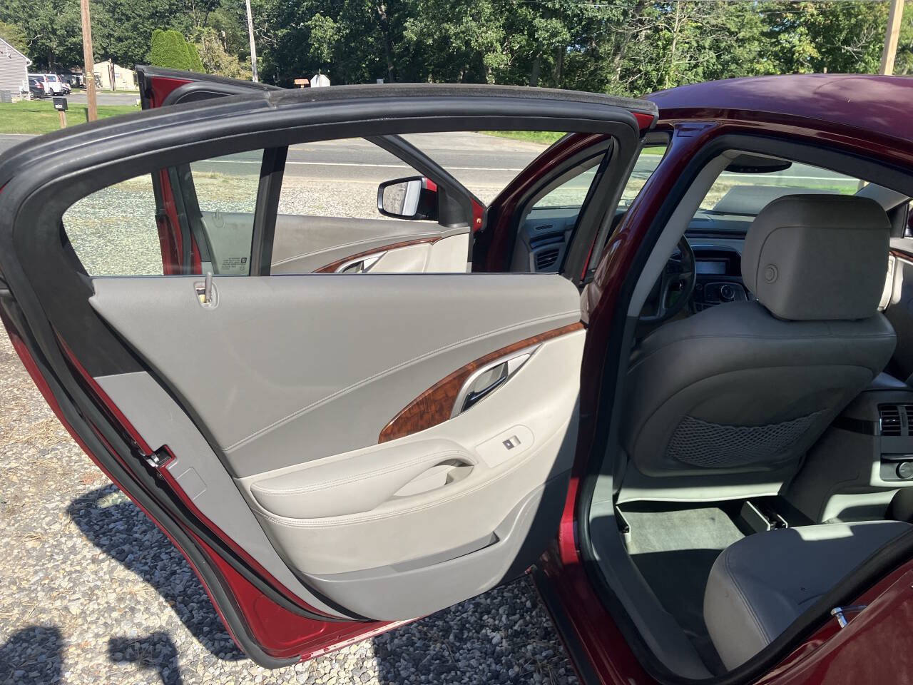 Used 2010 Buick LaCrosse CXL FWD image 18