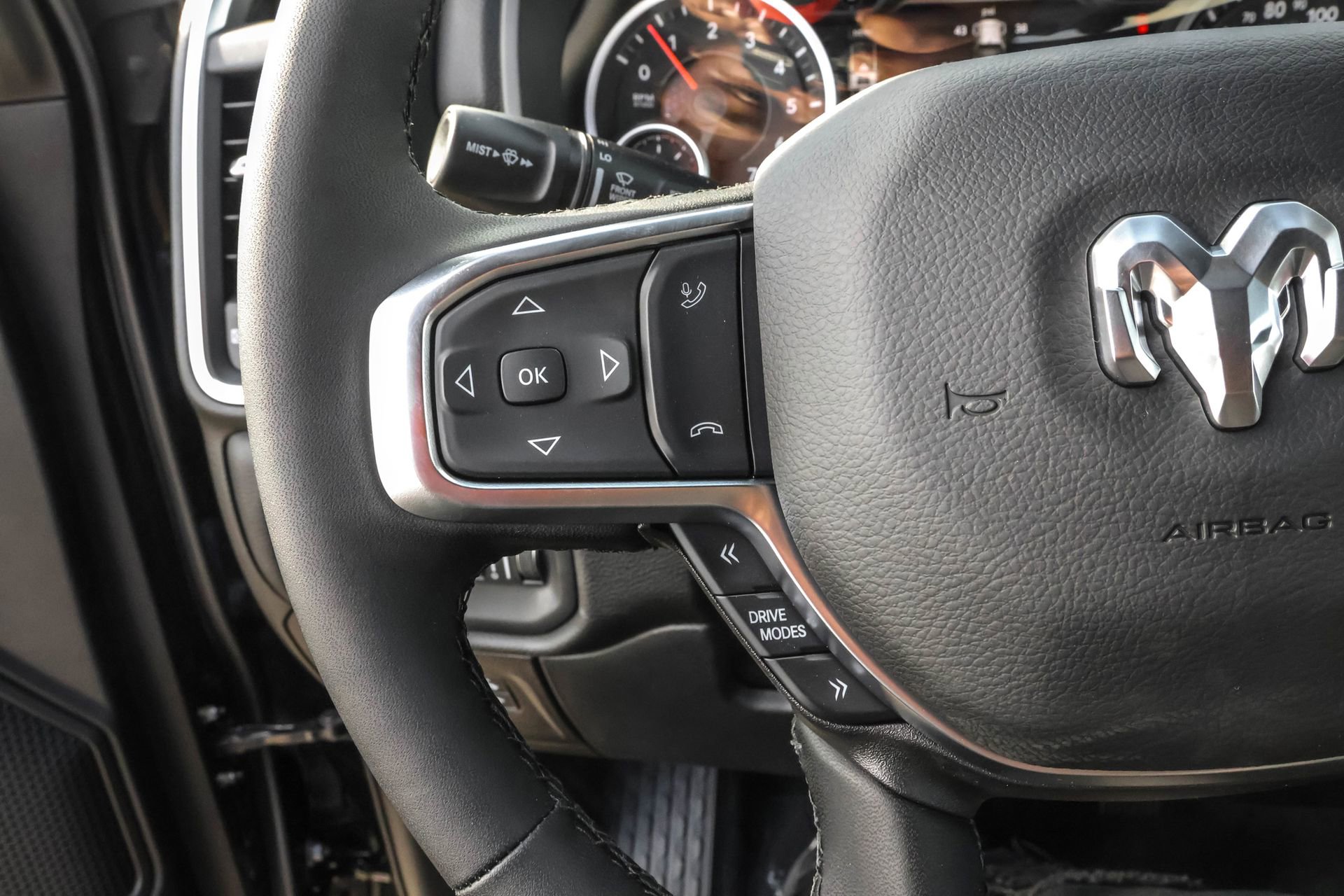 New 2026 RAM 1500 4x4 Crew Cab image 20