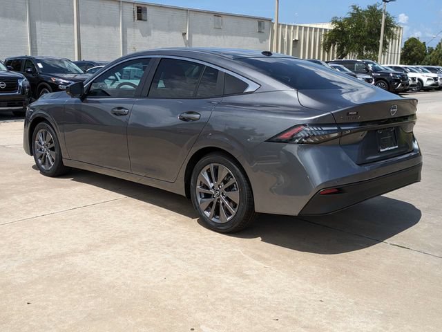 New 2026 Nissan Sentra SL w/ Floor Mat Package FWD image 8