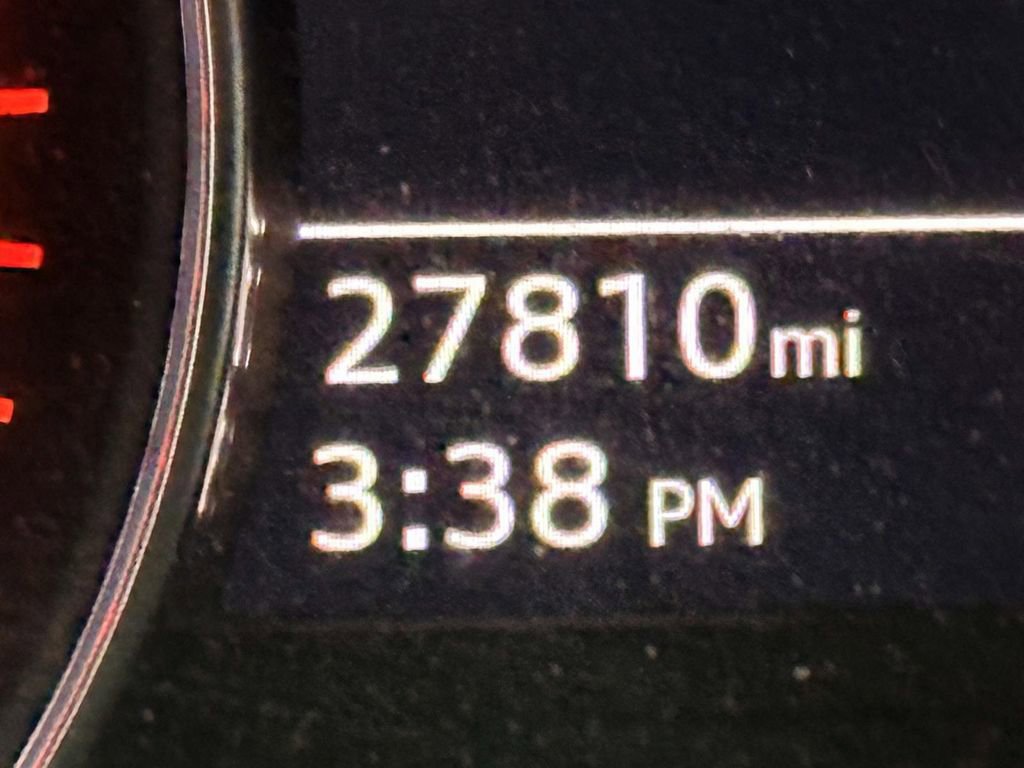 Used 2023 Audi Q5 2.0T Premium w/ Convenience Package image 31