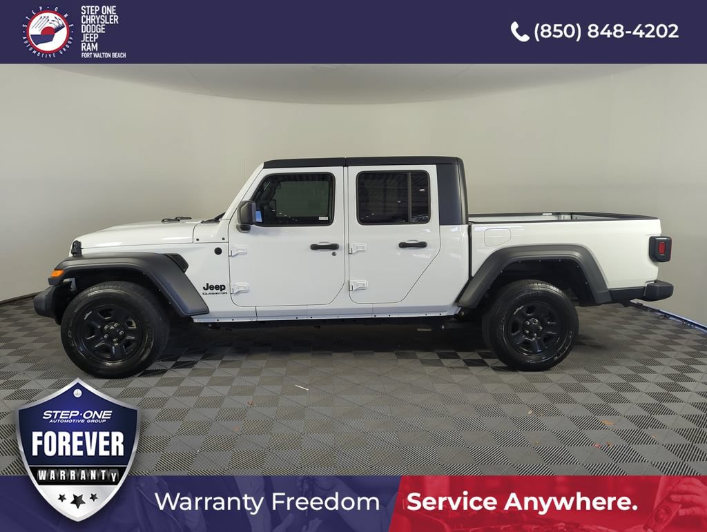 Used 2021 Jeep Gladiator Sport w/ Trailer Tow Package AWD/4WD image 3