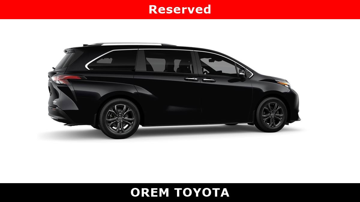 New 2026 Toyota Sienna Platinum image 11