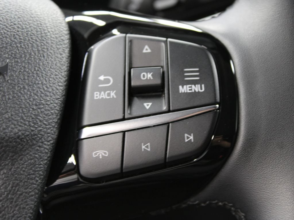 Used 2025 Ford Escape Platinum AWD/4WD image 50