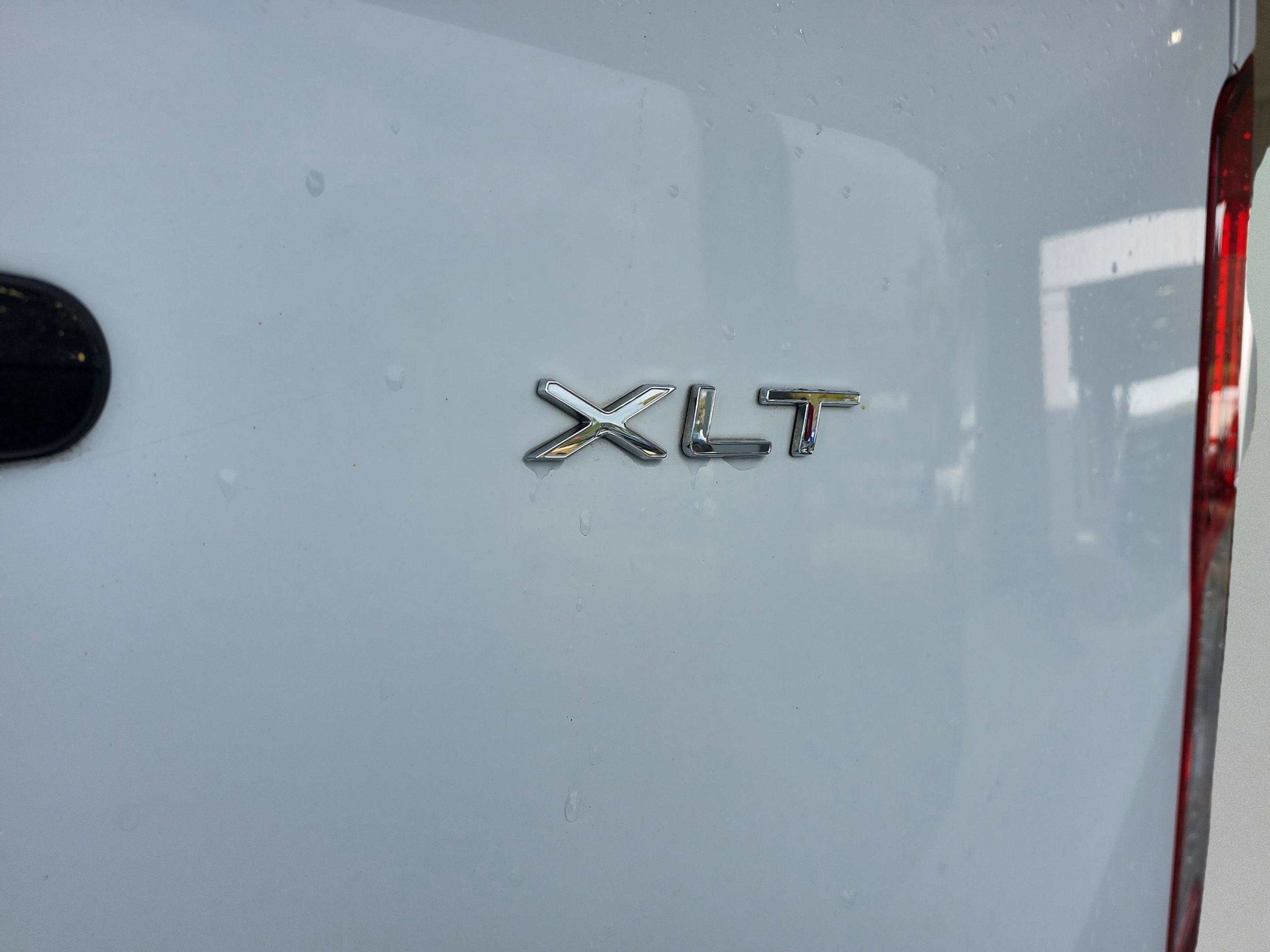 Used 2020 Ford Transit 350 XLT image 25