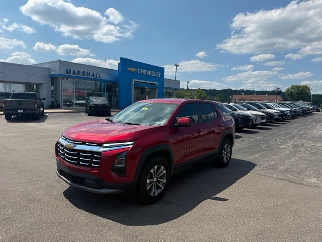 Used 2026 Chevrolet Equinox LT FWD image 3