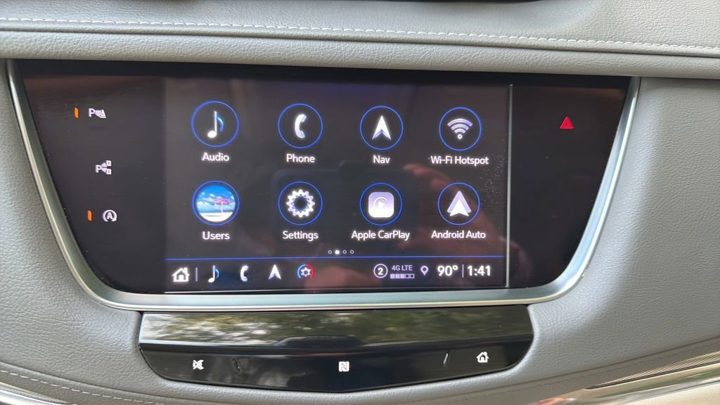 Used 2021 Cadillac XT5 Premium Luxury FWD image 16