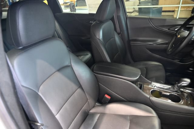 Used 2024 Chevrolet Malibu LT FWD image 8