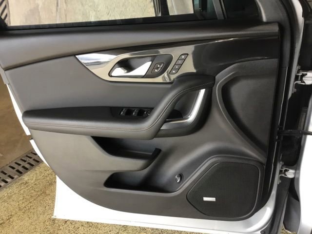 Used 2019 Chevrolet Blazer Premier w/ Sun and Wheels Package image 37