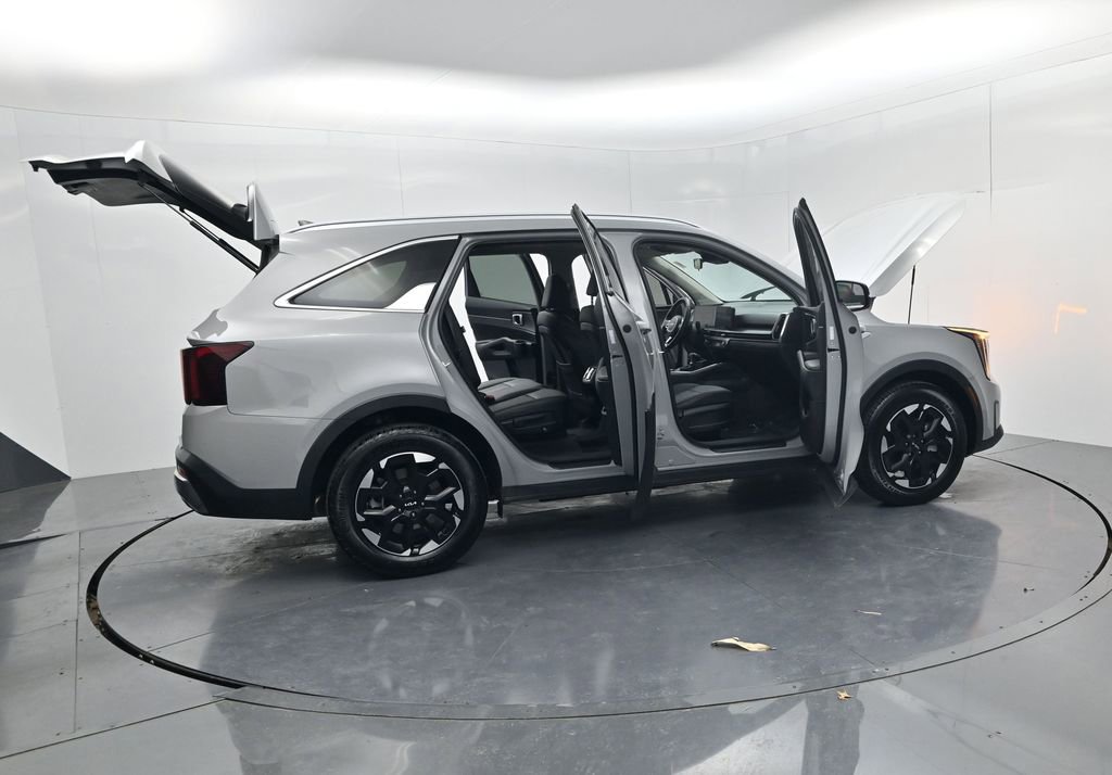 Used 2025 Kia Sorento S w/ Panoramic Sunroof Package image 58
