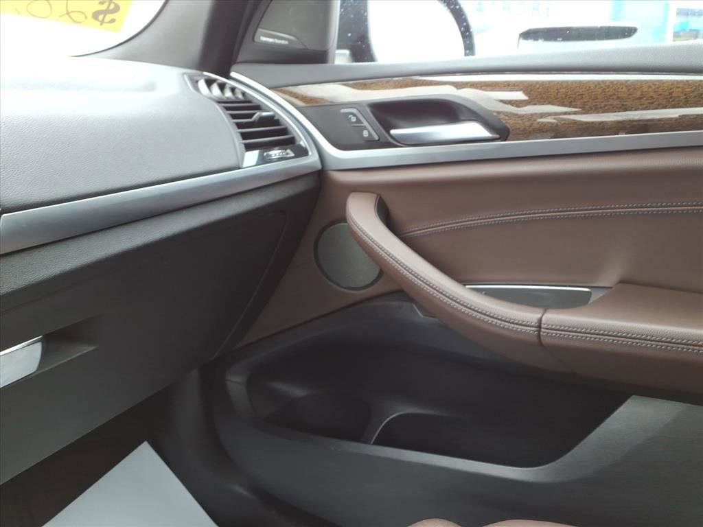 Used 2020 BMW X3 M40i w/ Executive Package image 19