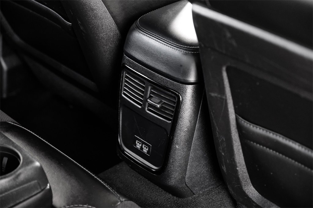 Used 2023 Dodge Charger R/T w/ Plus Group image 37