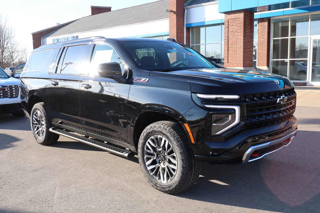 New 2026 Chevrolet Suburban Z71 w/ Comfort Package image 3