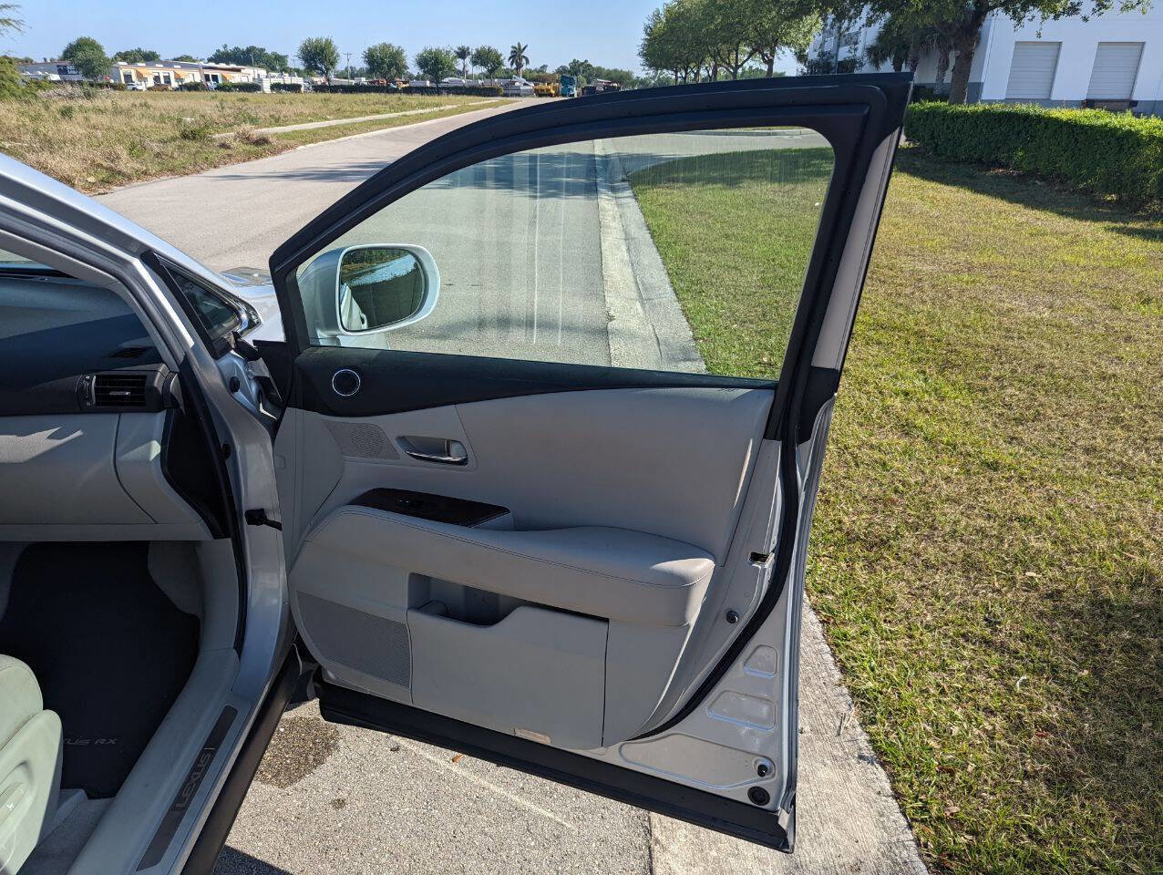 Used 2012 Lexus RX 350 AWD w/ Premium Pkg image 13