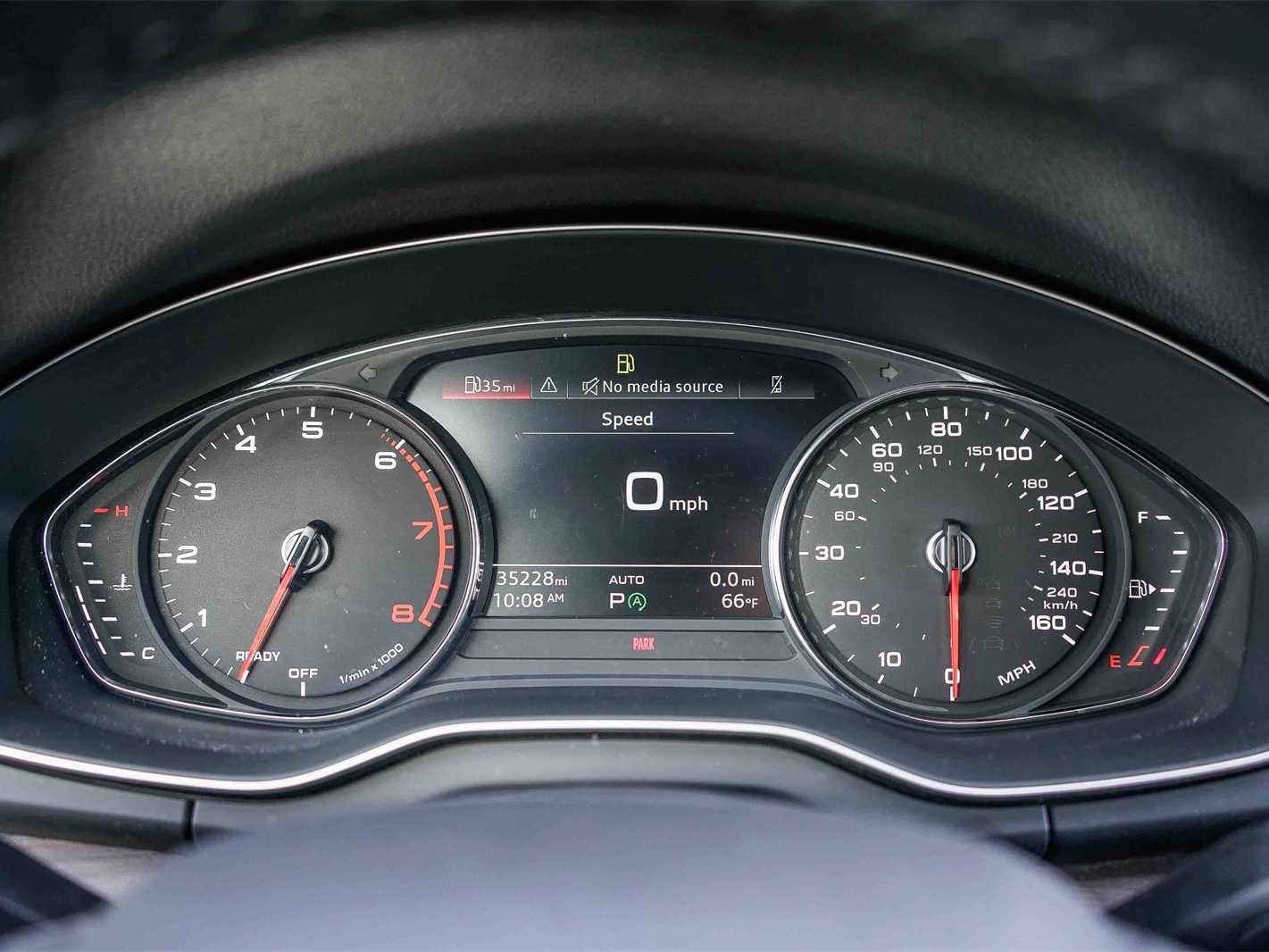 Used 2023 Audi Q5 2.0T Premium w/ Convenience Package image 24