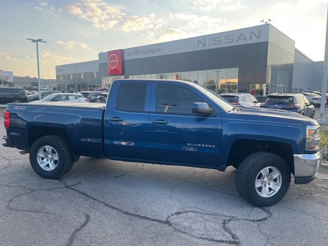 Used 2018 Chevrolet Silverado 1500 LT w/ All Star Edition