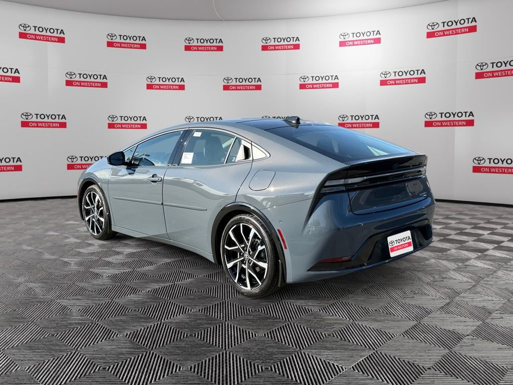 New 2026 Toyota Prius Plug-In Hybrid image 3